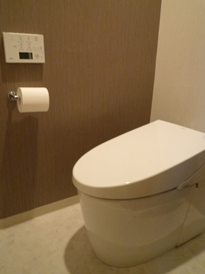 すっきりタンクレストイレ